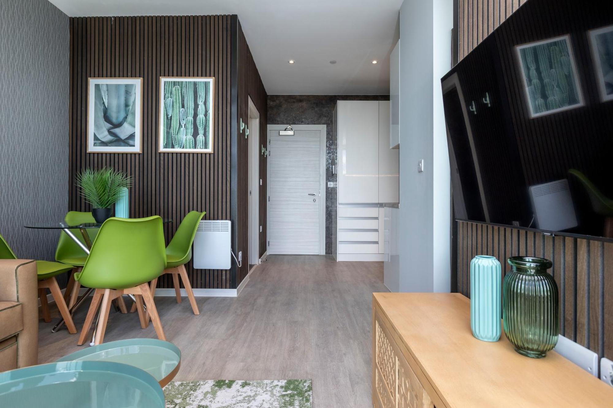 Palm Tree House * Farnborough (Kent)
